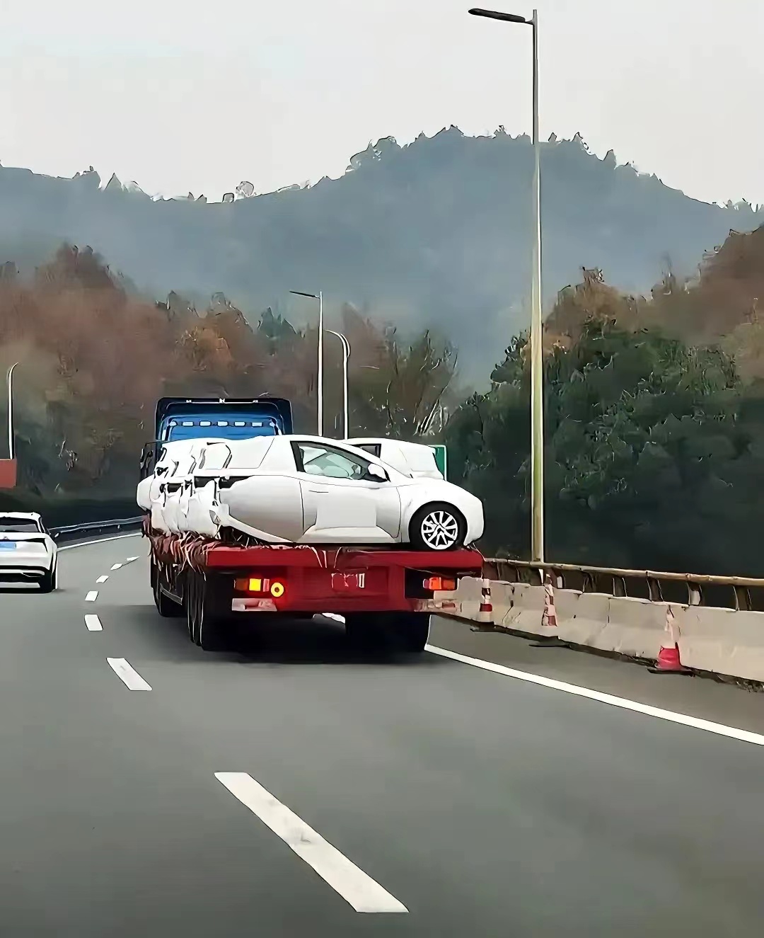 这是什么车，有知道的吗？