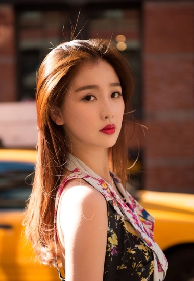 #虞书欣亲杨天真# 
好嘛…我说有虞书欣在的地方就不存在boring
船上的每一