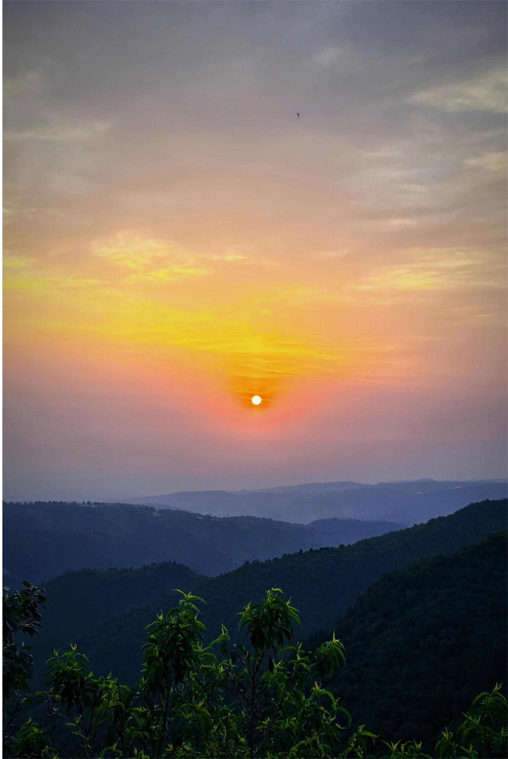 在西安如果不看看骊山的日出🌄该多可惜吖