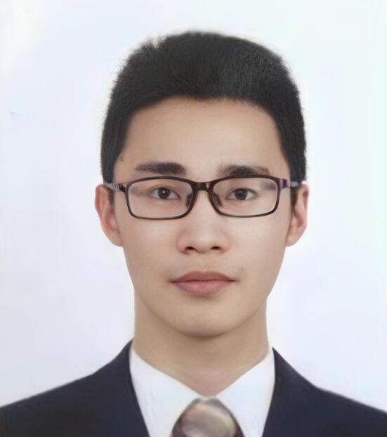 2020年，西安交大24岁研究生突发脑溢血去世，父亲为其收拾遗物时，其银行卡内余