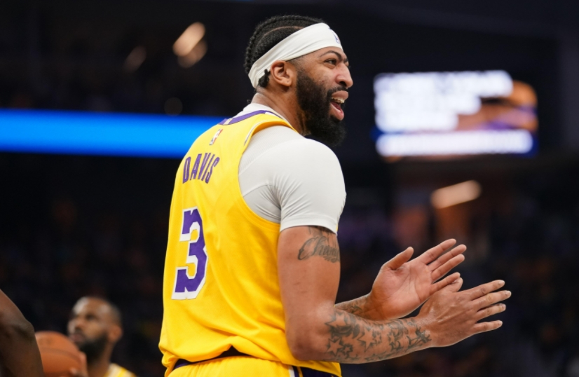  湖人今日季前赛108-125不敌勇士，哈姆赛后提到了两个球员！

1.克里斯蒂