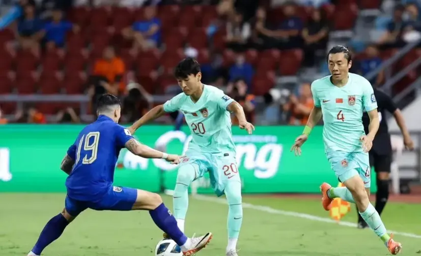 想要击垮韩国队，这五名球员必定要首发

1. **颜骏凌**——在门将位置上表现