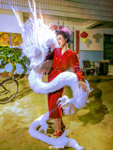 “那碗你留给我的鱼身子，二十年后我才咽下” ​​​