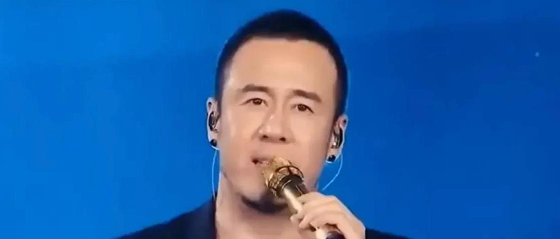 杨坤对刀郎最新歌曲《罗刹海市》引起的争议发表回应，但其表现却显得欠思慎。刀郎的歌