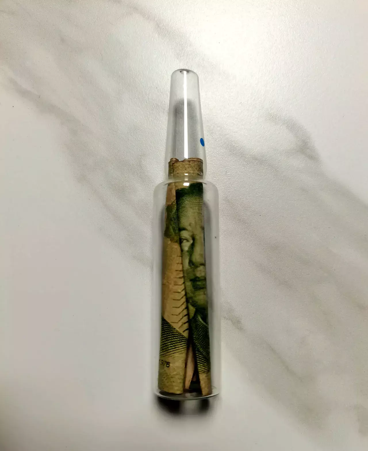 很好奇，怎么放进去的？