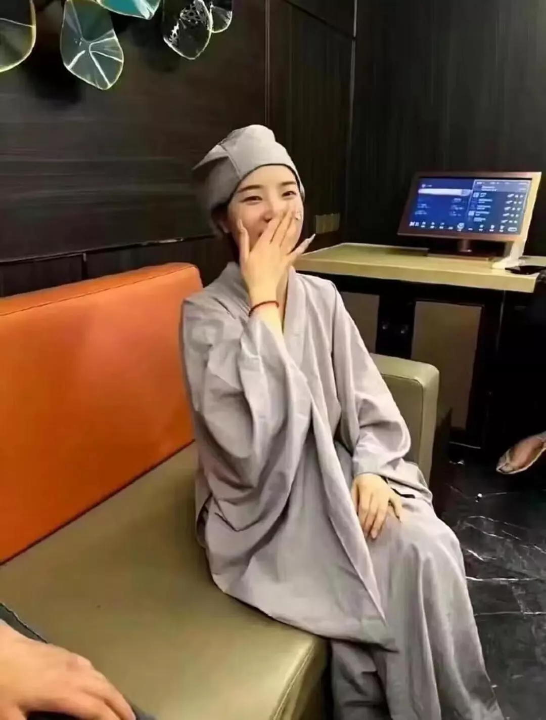 问一下，现在尼姑可以结婚吗？