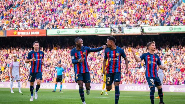 早安！女子裙内藏229条活鱼！燃料加入火锅底致11人入院！南宁一男子带人殴打小区保安！商铺广告牌坠渝超联赛-重庆城市足球联赛赛程-直播比分入口落砸伤两人！