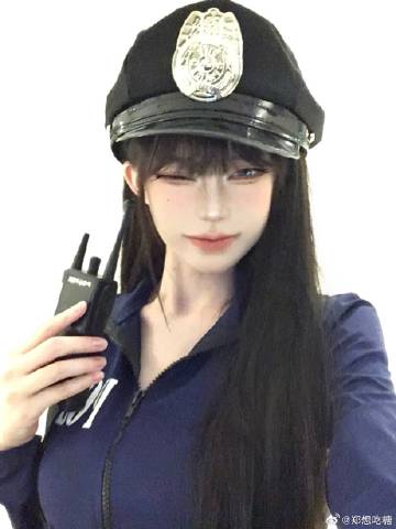 又帅又美的人出现了 ​