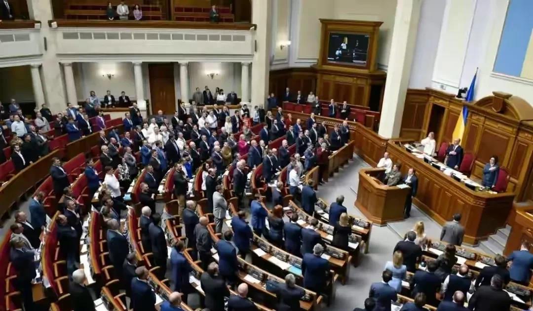 乌克兰发生政变？听听宋忠平怎么说？

刚刚看到一个消息，乌克兰前总统库奇马的政治