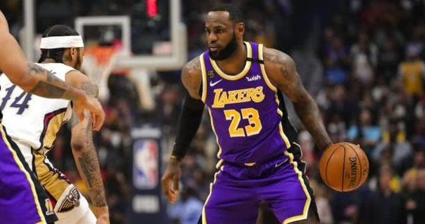 詹姆斯背锅！天津103-129惨败广厦，看看数据谁该来背锅？
张云梦：5中2，拿