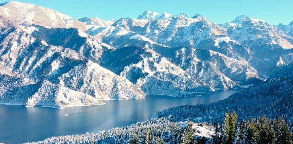 速码！新疆冬季旅游路线分享↓
抵达喀纳斯→住小木屋赏晨雾→禾木村庄一日游（禾木桥