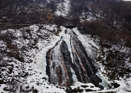 登山，赏雪～ ​