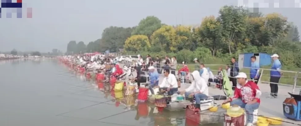 河南濮阳，钓鱼比赛第一名奖励一台奥迪A6，男子听闻立马交了1980元参加比赛，并