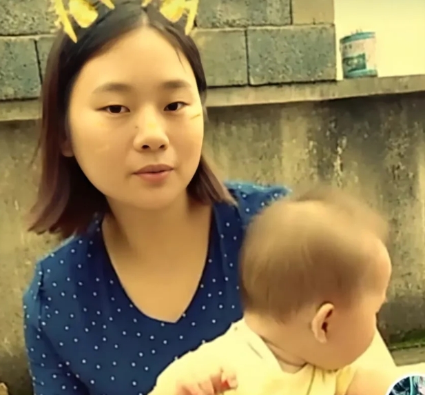 生三娃的女人死活不同意分开，她说跟陈先生有感情，在个人利益面前，无赖的嘴脸一览无