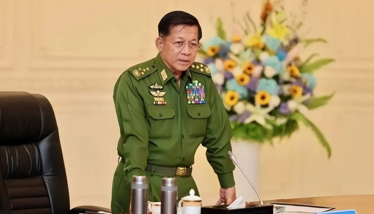 快讯！最新消息，11月19日凌晨，敏昂莱派出军方直升机🚁空降老街，把白所成及其