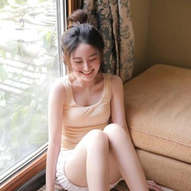 邻家有女初长成，不知不觉当年小小的一团，长的这么漂亮了