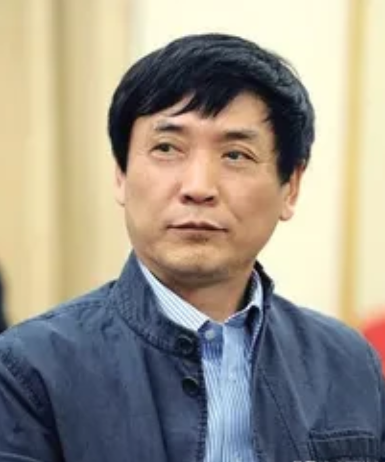 此等奸贼还能够继续编写毒教材，事实证明其背后保护伞何其的强大，强大到可以公开化的