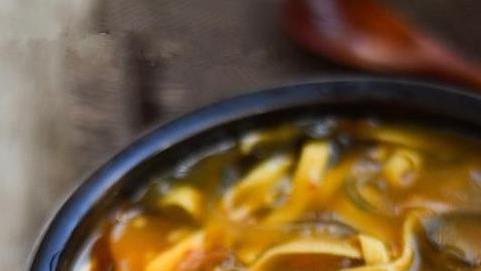 胡辣汤：一碗汤的文化演绎