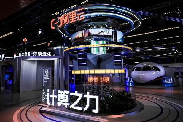 阿里达摩院成立本来是要搞高科技，马云宣布将投入1000亿元用于科学研究，但是现在