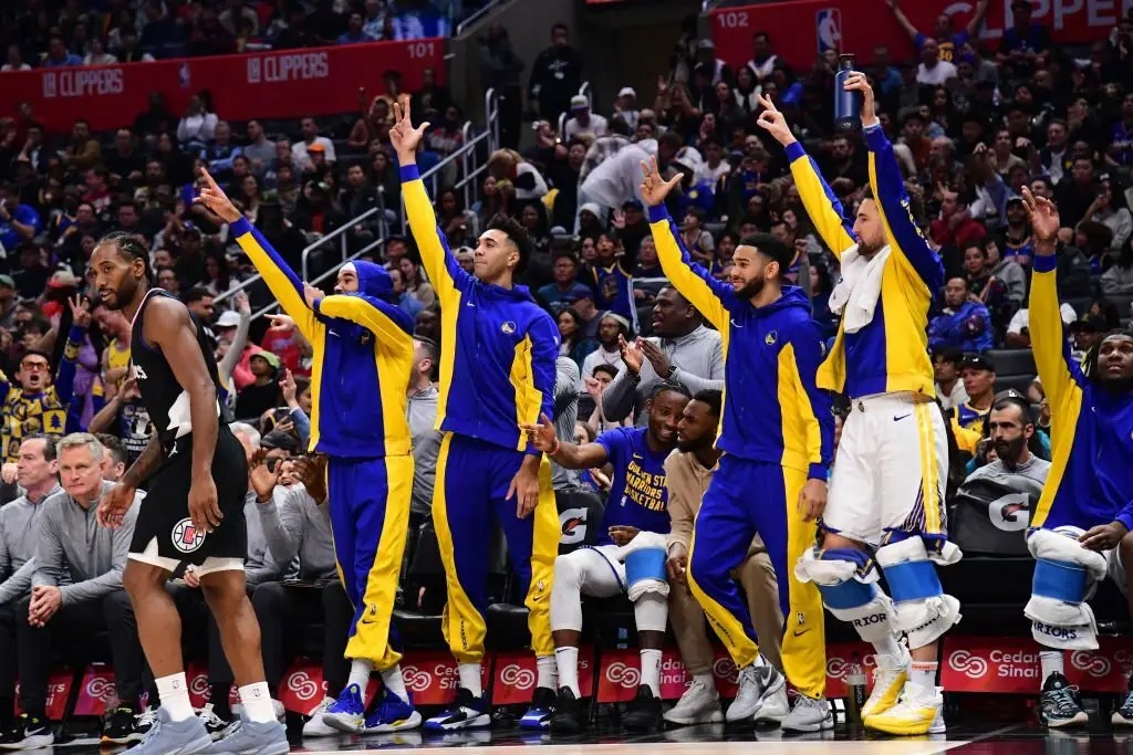1换1，勇士的这笔交易方案看起来确实是双赢。
根据NBA记者戈兹兰把报道，如果勇
