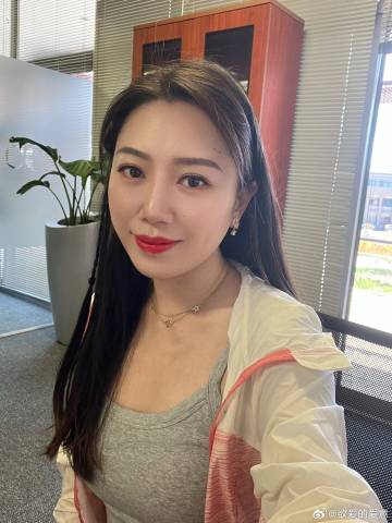 上班开会，下班健身，这就是我40岁人生