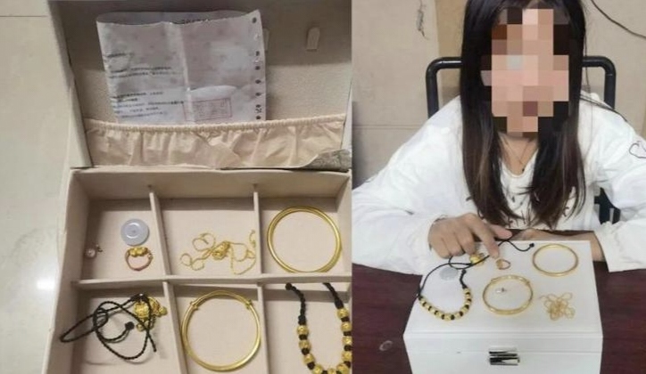 女子当面抢走闺蜜6万首饰被刑拘
最近，江西南昌一女孩瑶瑶买了几件金首饰，在朋友圈