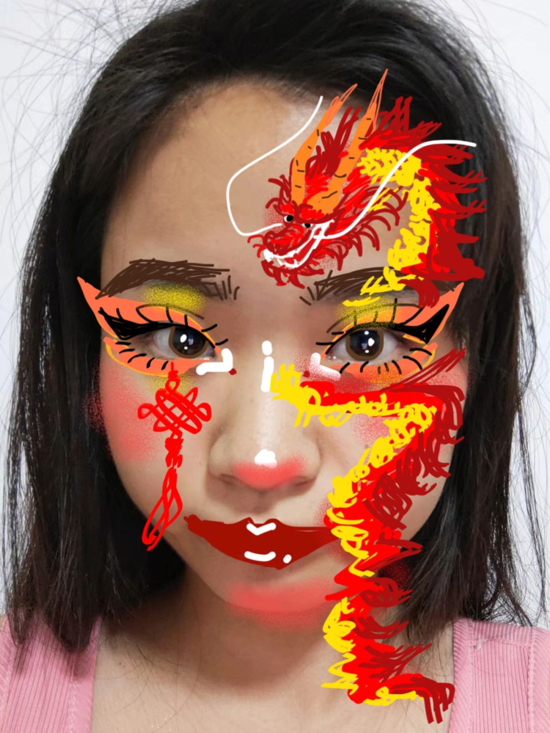 化了一个小时的妆可以被90个仙女夸一下吗
这个龙年创意妆有宝子喜欢吗？
作为一个