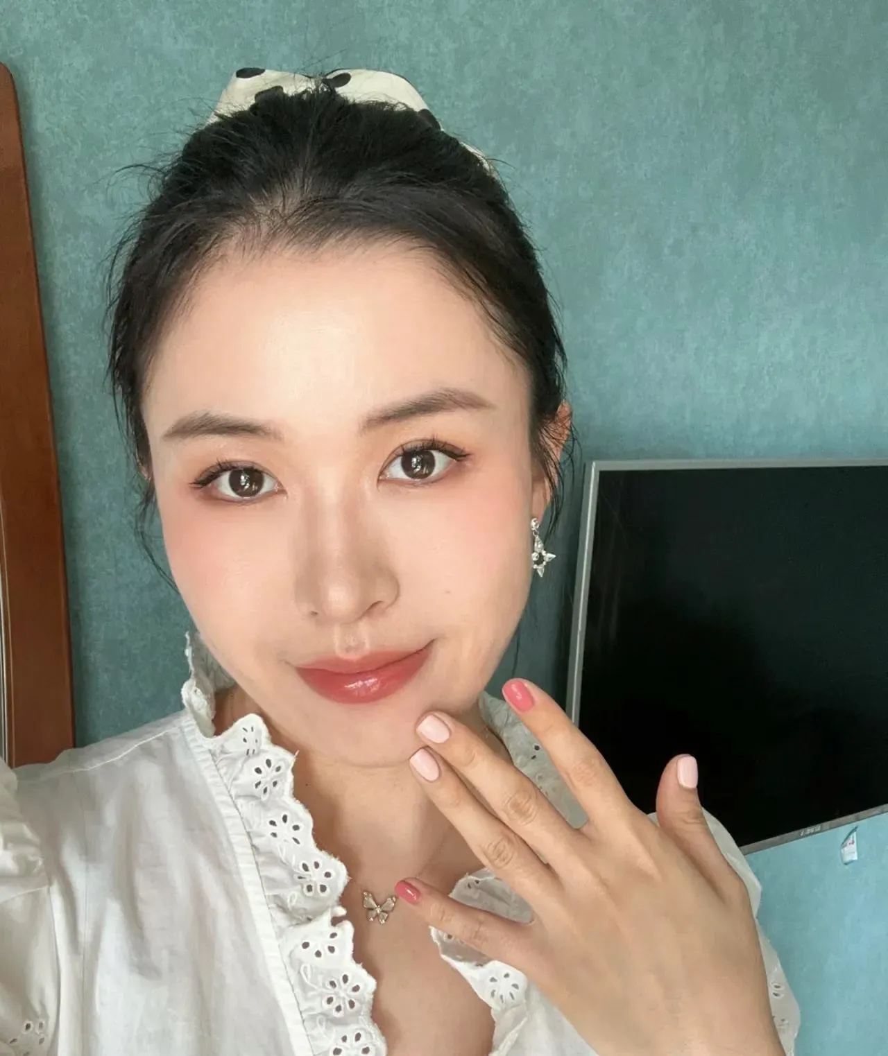 我因为泄露售楼部的秘密而被开除已经是第三天了，所以我觉得必须告诉每一位计划购房的