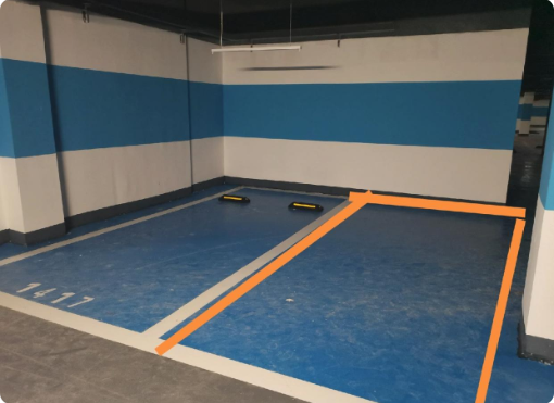 同样是花了12万买的车位，但我家的车位却与众不同。它不仅宽敞，而且竟然比邻居家的