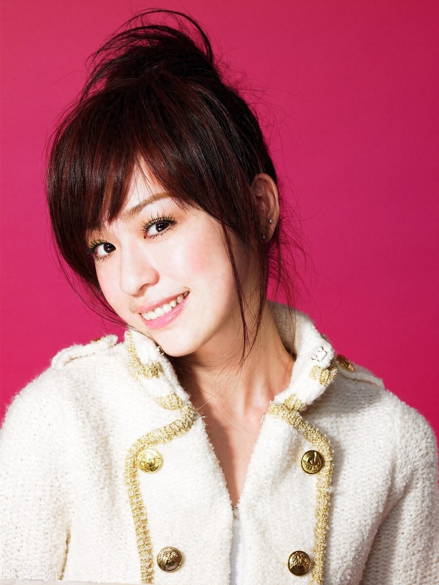 王心凌与男友分手, 疑似男方出轨, 经纪公司回应不做解释!