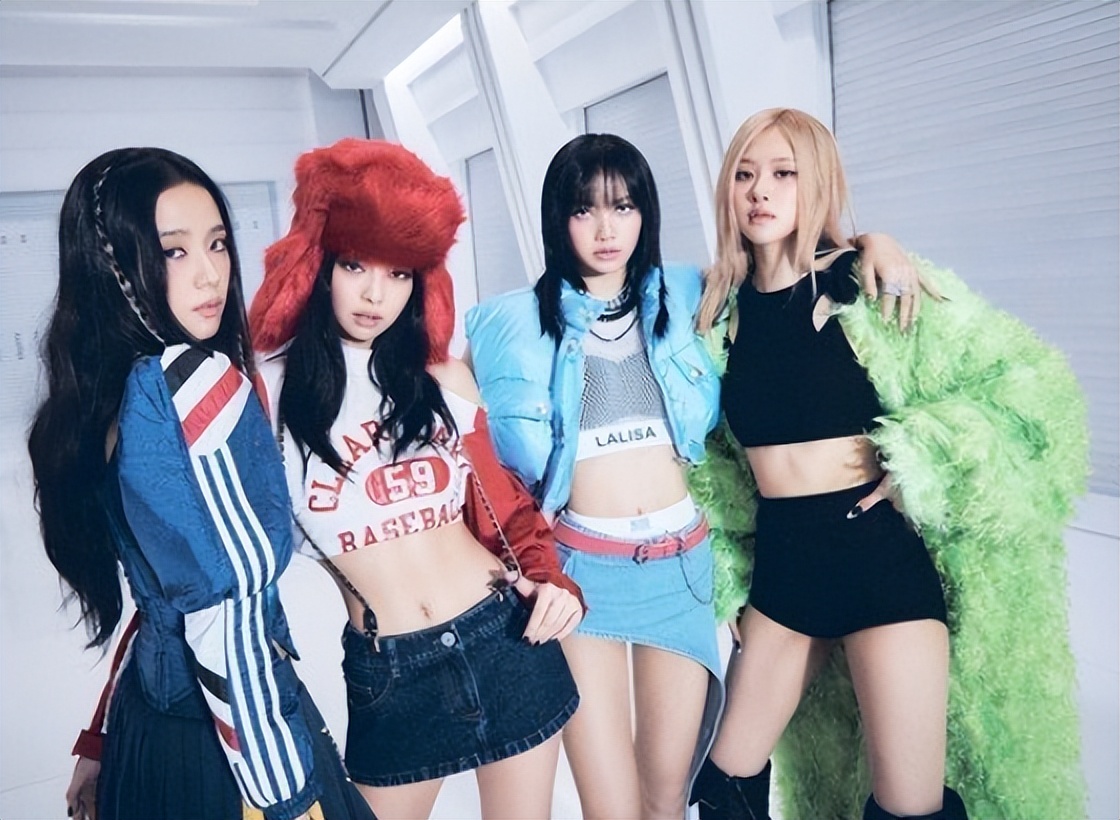曝Lisa疯马秀继续加码，身体会被线条灯照耀，BLACKPINK或成特邀