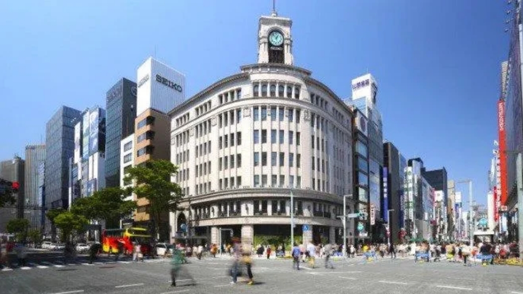 今年开始，日本已经有大批高质量素人下海拍片了。这代表什么，相信对日本稍有了解的人