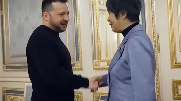 近日，日本外相上川阳子抵达乌克兰访问，宣布继续向乌克兰提供资金和设备援助，并向北