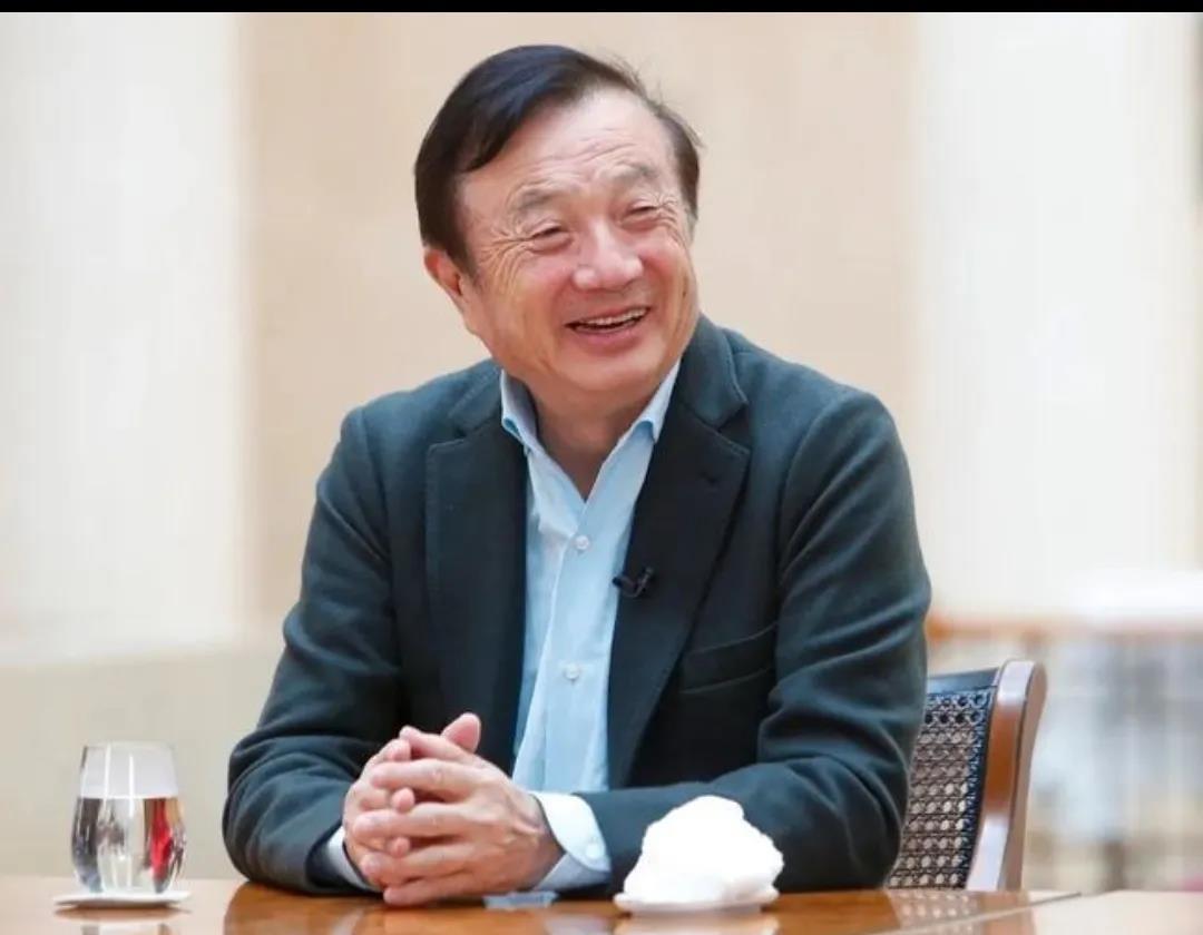 华为将来不需要光刻机了！
       任正非说美国的制裁，一巴掌打醒了我们，我