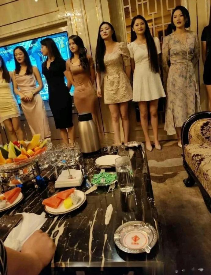 哪个是你们的菜 ​​​