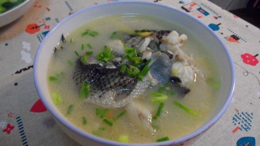 30分钟上桌的滋补汤品【乌鱼汤】营养丰富，口感鲜美，待客佳肴