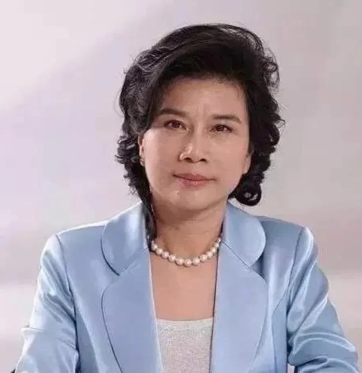 董姐怒了，金姐怂了！

一向以“毒舌”著称的金姐这次捅了大篓子，网友们纷纷倒戈支