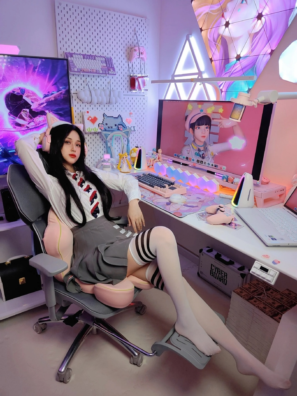 电竞 ‘白丝’ 穿搭
