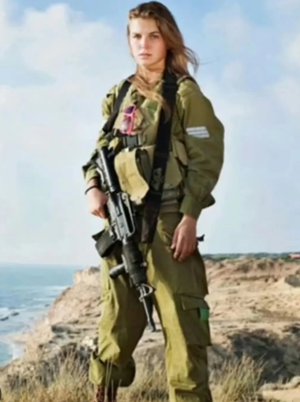 以色列女兵Barkitzi Matania Artzi被哈马斯战士击毙。她是以色