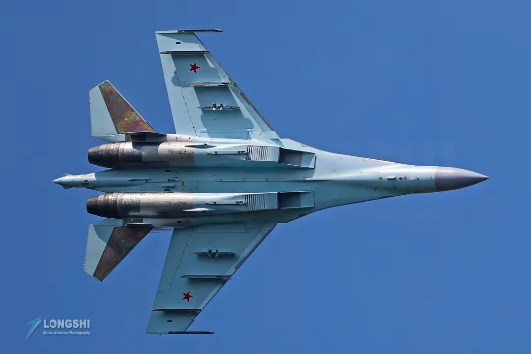 俄罗斯必须在2024年一月底前向乌克兰投降并从乌克兰撤出所有军队，否则乌克兰将“