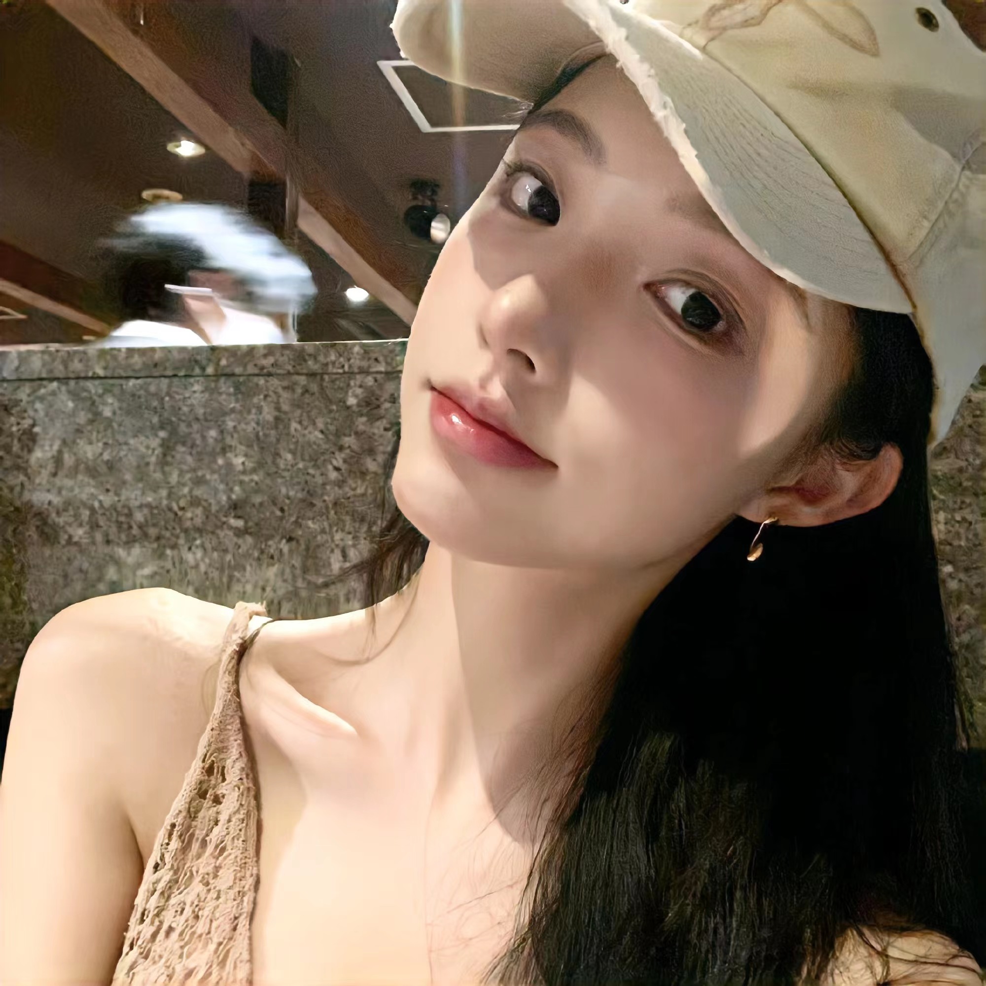 有些男人找女人
并不是爱女人
而是生理上的需要
这种男人表现就是
需要时便想起女