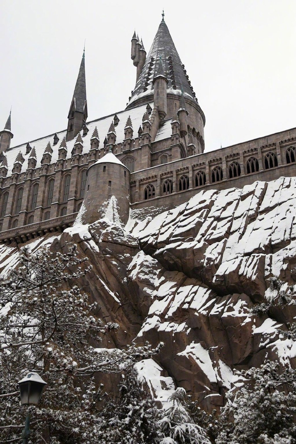 【京城最美雪景】看不够的北京雪景
北京迎来今冬第一场雪，伴随持续不断的降雪，京城