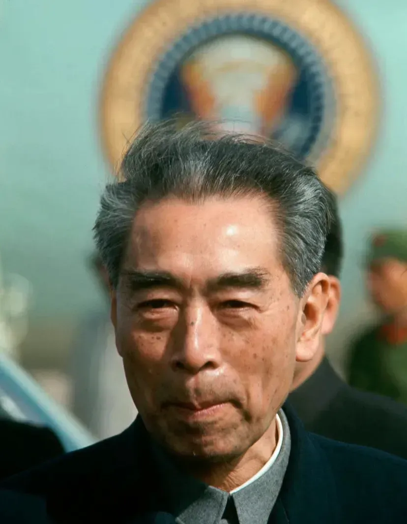 中国人都给他点个赞吧。
他的一生，无儿无女，他的一生，是为中华崛起而生。
