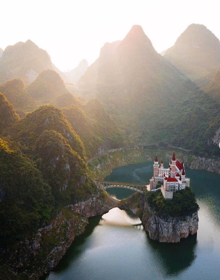 贵州景点|上帝建了个后花园，中国的天鹅堡