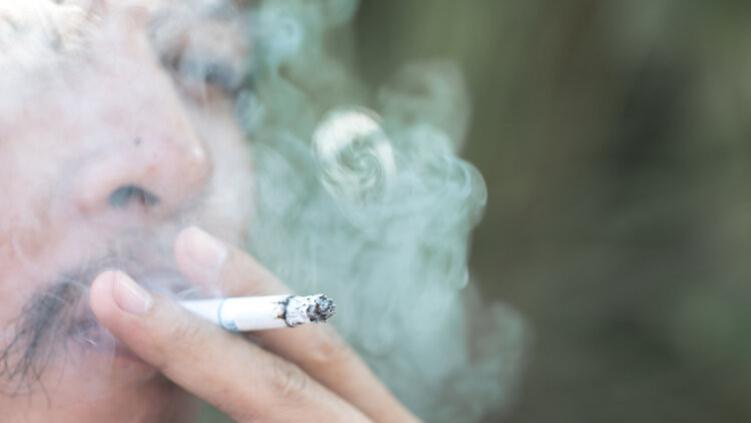 吸烟的人会短命吗？英国专家经过长达50年的调查，找出了真相