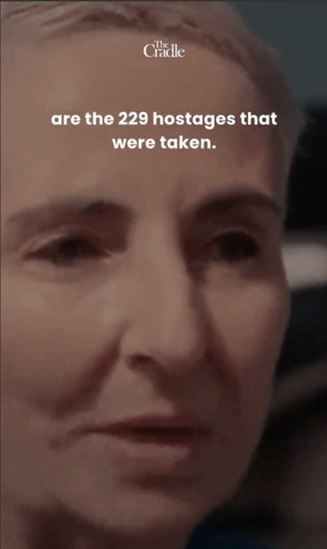 无语，一名以军士兵的母亲竟宣称以色列人是“世界的中心”:

“加沙唯一的无辜者，