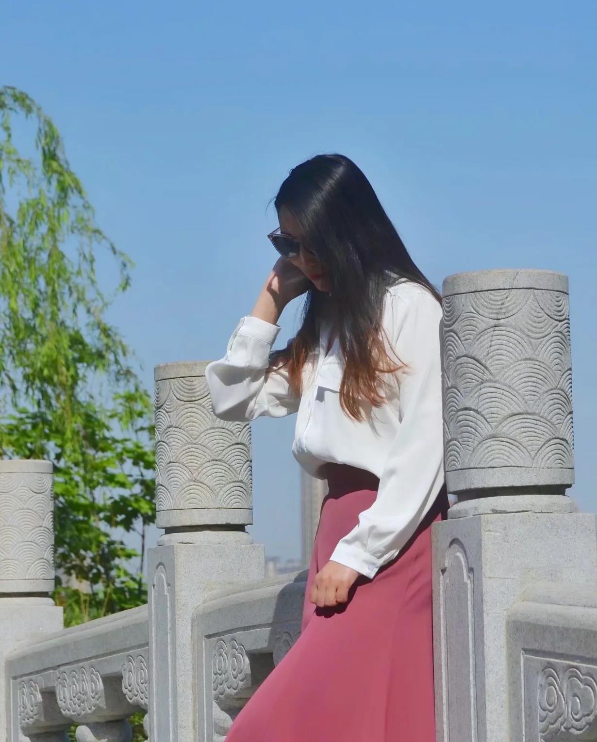 我们楼上住着一对小夫妻，不知道是他们精力特别旺盛，还是为了要小孩，这几个月来，他