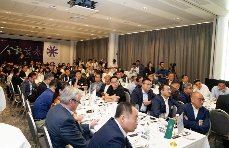 2023轩辕新汽车之夜在德国慕尼黑热烈举办
                  