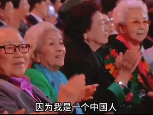 “因为我是一个中国人，我不管国际上是怎么样的，我也不会去非洲去去救难民，因为我先