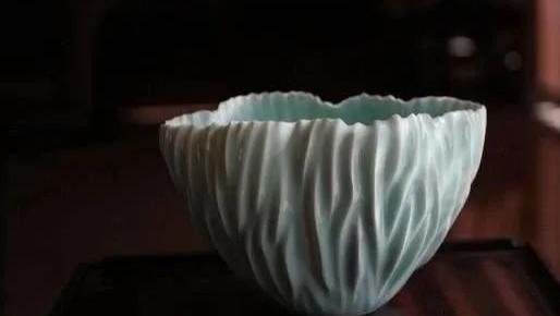 “青如玉，明如镜，声如磬”宋瓷里的绝色佳人（青瓷）